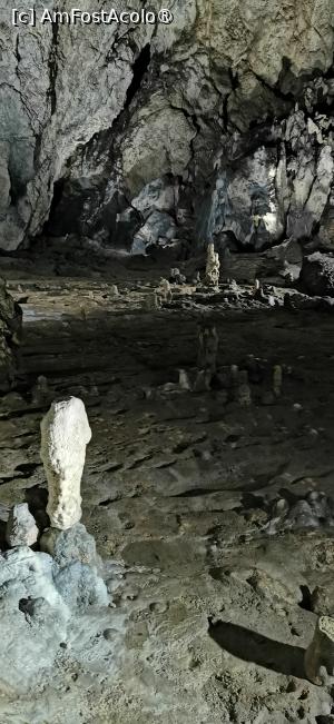 [P15] <strong>Peștera Valea Cetății</strong> » foto by ⭐ValentinB_88⭐
 - 
<span class="allrVoted glyphicon glyphicon-heart hidden" id="av1401708"></span>
<a class="m-l-10 hidden" id="sv1401708" onclick="voting_Foto_DelVot(,1401708,12751)" role="button">șterge vot <span class="glyphicon glyphicon-remove"></span></a>
<a id="v91401708" class=" c-red"  onclick="voting_Foto_SetVot(1401708)" role="button"><span class="glyphicon glyphicon-heart-empty"></span> <b>LIKE</b> = Votează poza</a> <img class="hidden"  id="f1401708W9" src="/imagini/loader.gif" border="0" /><span class="AjErrMes hidden" id="e1401708ErM"></span>
