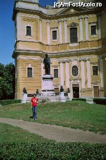 [P26] Statuia Sf. Laszlo Kiraly, de la catedrala Romano-Catolică din Oradea » foto by Costi
 - 
<span class="allrVoted glyphicon glyphicon-heart hidden" id="av43579"></span>
<a class="m-l-10 hidden" id="sv43579" onclick="voting_Foto_DelVot(,43579,12752)" role="button">șterge vot <span class="glyphicon glyphicon-remove"></span></a>
<a id="v943579" class=" c-red"  onclick="voting_Foto_SetVot(43579)" role="button"><span class="glyphicon glyphicon-heart-empty"></span> <b>LIKE</b> = Votează poza</a> <img class="hidden"  id="f43579W9" src="/imagini/loader.gif" border="0" /><span class="AjErrMes hidden" id="e43579ErM"></span>