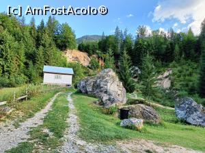 [P02] Drumul spre cascada Pișoaia (acum câțiva ani nu era acea construcție acolo). » foto by tata123 🔱
 - 
<span class="allrVoted glyphicon glyphicon-heart hidden" id="av1343362"></span>
<a class="m-l-10 hidden" id="sv1343362" onclick="voting_Foto_DelVot(,1343362,12752)" role="button">șterge vot <span class="glyphicon glyphicon-remove"></span></a>
<a id="v91343362" class=" c-red"  onclick="voting_Foto_SetVot(1343362)" role="button"><span class="glyphicon glyphicon-heart-empty"></span> <b>LIKE</b> = Votează poza</a> <img class="hidden"  id="f1343362W9" src="/imagini/loader.gif" border="0" /><span class="AjErrMes hidden" id="e1343362ErM"></span>