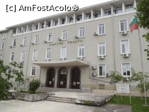 [P13] Palatul de Justiţie din Stara Zagora » foto by irinad
 - 
<span class="allrVoted glyphicon glyphicon-heart hidden" id="av856527"></span>
<a class="m-l-10 hidden" id="sv856527" onclick="voting_Foto_DelVot(,856527,12753)" role="button">șterge vot <span class="glyphicon glyphicon-remove"></span></a>
<a id="v9856527" class=" c-red"  onclick="voting_Foto_SetVot(856527)" role="button"><span class="glyphicon glyphicon-heart-empty"></span> <b>LIKE</b> = Votează poza</a> <img class="hidden"  id="f856527W9" src="/imagini/loader.gif" border="0" /><span class="AjErrMes hidden" id="e856527ErM"></span>