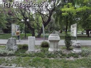 [P03] Pietre antice în parcul 5 Octombrie din centrul oraşului Stara Zagora » foto by irinad
 - 
<span class="allrVoted glyphicon glyphicon-heart hidden" id="av856517"></span>
<a class="m-l-10 hidden" id="sv856517" onclick="voting_Foto_DelVot(,856517,12753)" role="button">șterge vot <span class="glyphicon glyphicon-remove"></span></a>
<a id="v9856517" class=" c-red"  onclick="voting_Foto_SetVot(856517)" role="button"><span class="glyphicon glyphicon-heart-empty"></span> <b>LIKE</b> = Votează poza</a> <img class="hidden"  id="f856517W9" src="/imagini/loader.gif" border="0" /><span class="AjErrMes hidden" id="e856517ErM"></span>