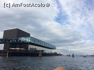 [P07] <s>'Diamantul Negru' din Copenhaga - o extensie (destul de nouă) a bibliotecii regale. </s>  Teatrul Național din Copenhaga » foto by Aurici
 - 
<span class="allrVoted glyphicon glyphicon-heart hidden" id="av788784"></span>
<a class="m-l-10 hidden" id="sv788784" onclick="voting_Foto_DelVot(,788784,12754)" role="button">șterge vot <span class="glyphicon glyphicon-remove"></span></a>
<a id="v9788784" class=" c-red"  onclick="voting_Foto_SetVot(788784)" role="button"><span class="glyphicon glyphicon-heart-empty"></span> <b>LIKE</b> = Votează poza</a> <img class="hidden"  id="f788784W9" src="/imagini/loader.gif" border="0" /><span class="AjErrMes hidden" id="e788784ErM"></span>