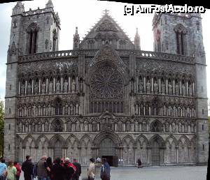 [P15] 15. Catedrala din Trondheim se numește Nidaros și are o fațadă cu 76 de regi, sfinți și personaje biblice » foto by msnd
 - 
<span class="allrVoted glyphicon glyphicon-heart hidden" id="av480824"></span>
<a class="m-l-10 hidden" id="sv480824" onclick="voting_Foto_DelVot(,480824,12754)" role="button">șterge vot <span class="glyphicon glyphicon-remove"></span></a>
<a id="v9480824" class=" c-red"  onclick="voting_Foto_SetVot(480824)" role="button"><span class="glyphicon glyphicon-heart-empty"></span> <b>LIKE</b> = Votează poza</a> <img class="hidden"  id="f480824W9" src="/imagini/loader.gif" border="0" /><span class="AjErrMes hidden" id="e480824ErM"></span>