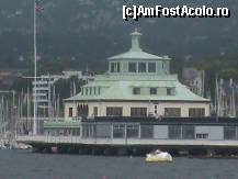 [P41] 41. O clădire interesantă ce am avut impresia a fi căpitănia portului de iahturi. O poză de pe Google Earth spune că este ”Christinaia Roklub”.  » foto by msnd
 - 
<span class="allrVoted glyphicon glyphicon-heart hidden" id="av490814"></span>
<a class="m-l-10 hidden" id="sv490814" onclick="voting_Foto_DelVot(,490814,12754)" role="button">șterge vot <span class="glyphicon glyphicon-remove"></span></a>
<a id="v9490814" class=" c-red"  onclick="voting_Foto_SetVot(490814)" role="button"><span class="glyphicon glyphicon-heart-empty"></span> <b>LIKE</b> = Votează poza</a> <img class="hidden"  id="f490814W9" src="/imagini/loader.gif" border="0" /><span class="AjErrMes hidden" id="e490814ErM"></span>