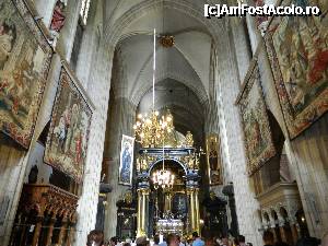 [P02] Cracovia, Interiorul Catedralei Fortificate Wawelska » foto by ileanaxperta*
 - 
<span class="allrVoted glyphicon glyphicon-heart hidden" id="av366688"></span>
<a class="m-l-10 hidden" id="sv366688" onclick="voting_Foto_DelVot(,366688,12754)" role="button">șterge vot <span class="glyphicon glyphicon-remove"></span></a>
<a id="v9366688" class=" c-red"  onclick="voting_Foto_SetVot(366688)" role="button"><span class="glyphicon glyphicon-heart-empty"></span> <b>LIKE</b> = Votează poza</a> <img class="hidden"  id="f366688W9" src="/imagini/loader.gif" border="0" /><span class="AjErrMes hidden" id="e366688ErM"></span>