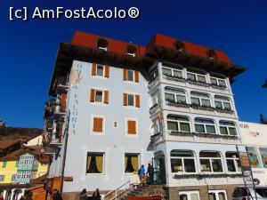 [P25] Hotelul Faloria- in centrul orasului- in stanga barul unde fusesem cu o noapte inainte » foto by GabrielaG
 - 
<span class="allrVoted glyphicon glyphicon-heart hidden" id="av739235"></span>
<a class="m-l-10 hidden" id="sv739235" onclick="voting_Foto_DelVot(,739235,12761)" role="button">șterge vot <span class="glyphicon glyphicon-remove"></span></a>
<a id="v9739235" class=" c-red"  onclick="voting_Foto_SetVot(739235)" role="button"><span class="glyphicon glyphicon-heart-empty"></span> <b>LIKE</b> = Votează poza</a> <img class="hidden"  id="f739235W9" src="/imagini/loader.gif" border="0" /><span class="AjErrMes hidden" id="e739235ErM"></span>