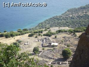 [P11] Vestigiile anticului Assos, vaăzute de la acropolis » foto by irinad
 - 
<span class="allrVoted glyphicon glyphicon-heart hidden" id="av994318"></span>
<a class="m-l-10 hidden" id="sv994318" onclick="voting_Foto_DelVot(,994318,12763)" role="button">șterge vot <span class="glyphicon glyphicon-remove"></span></a>
<a id="v9994318" class=" c-red"  onclick="voting_Foto_SetVot(994318)" role="button"><span class="glyphicon glyphicon-heart-empty"></span> <b>LIKE</b> = Votează poza</a> <img class="hidden"  id="f994318W9" src="/imagini/loader.gif" border="0" /><span class="AjErrMes hidden" id="e994318ErM"></span>