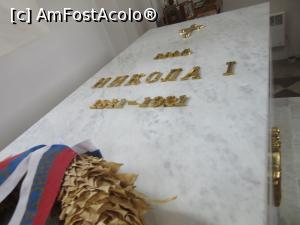 [P10] Mormântul regelui Nicolai, reînhumat după 1990 » foto by Michi
 - 
<span class="allrVoted glyphicon glyphicon-heart hidden" id="av793649"></span>
<a class="m-l-10 hidden" id="sv793649" onclick="voting_Foto_DelVot(,793649,12772)" role="button">șterge vot <span class="glyphicon glyphicon-remove"></span></a>
<a id="v9793649" class=" c-red"  onclick="voting_Foto_SetVot(793649)" role="button"><span class="glyphicon glyphicon-heart-empty"></span> <b>LIKE</b> = Votează poza</a> <img class="hidden"  id="f793649W9" src="/imagini/loader.gif" border="0" /><span class="AjErrMes hidden" id="e793649ErM"></span>