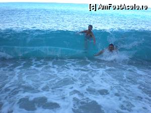 [P03] Porto Katsiki » foto by dana2104
 - 
<span class="allrVoted glyphicon glyphicon-heart hidden" id="av375166"></span>
<a class="m-l-10 hidden" id="sv375166" onclick="voting_Foto_DelVot(,375166,12776)" role="button">șterge vot <span class="glyphicon glyphicon-remove"></span></a>
<a id="v9375166" class=" c-red"  onclick="voting_Foto_SetVot(375166)" role="button"><span class="glyphicon glyphicon-heart-empty"></span> <b>LIKE</b> = Votează poza</a> <img class="hidden"  id="f375166W9" src="/imagini/loader.gif" border="0" /><span class="AjErrMes hidden" id="e375166ErM"></span>