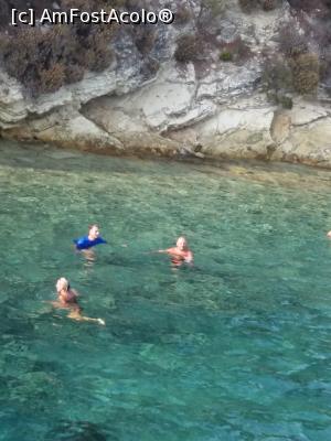 [P09] Grecia - Lefkada- Nidri - Croaziera - baie langa insula SKorpios » foto by MirelaV
 - 
<span class="allrVoted glyphicon glyphicon-heart hidden" id="av898025"></span>
<a class="m-l-10 hidden" id="sv898025" onclick="voting_Foto_DelVot(,898025,12776)" role="button">șterge vot <span class="glyphicon glyphicon-remove"></span></a>
<a id="v9898025" class=" c-red"  onclick="voting_Foto_SetVot(898025)" role="button"><span class="glyphicon glyphicon-heart-empty"></span> <b>LIKE</b> = Votează poza</a> <img class="hidden"  id="f898025W9" src="/imagini/loader.gif" border="0" /><span class="AjErrMes hidden" id="e898025ErM"></span>
