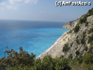[P10] Plaja Egremni, Lefkada » foto by vlado2
 - 
<span class="allrVoted glyphicon glyphicon-heart hidden" id="av469156"></span>
<a class="m-l-10 hidden" id="sv469156" onclick="voting_Foto_DelVot(,469156,12776)" role="button">șterge vot <span class="glyphicon glyphicon-remove"></span></a>
<a id="v9469156" class=" c-red"  onclick="voting_Foto_SetVot(469156)" role="button"><span class="glyphicon glyphicon-heart-empty"></span> <b>LIKE</b> = Votează poza</a> <img class="hidden"  id="f469156W9" src="/imagini/loader.gif" border="0" /><span class="AjErrMes hidden" id="e469156ErM"></span>
