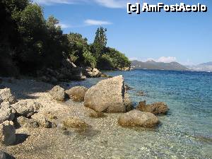 [P19] Plaja Pasa, Lefkada » foto by vlado2
 - 
<span class="allrVoted glyphicon glyphicon-heart hidden" id="av469165"></span>
<a class="m-l-10 hidden" id="sv469165" onclick="voting_Foto_DelVot(,469165,12776)" role="button">șterge vot <span class="glyphicon glyphicon-remove"></span></a>
<a id="v9469165" class=" c-red"  onclick="voting_Foto_SetVot(469165)" role="button"><span class="glyphicon glyphicon-heart-empty"></span> <b>LIKE</b> = Votează poza</a> <img class="hidden"  id="f469165W9" src="/imagini/loader.gif" border="0" /><span class="AjErrMes hidden" id="e469165ErM"></span>