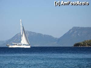 [P21] O plaja catre Nihiana, Lefkada » foto by vlado2
 - 
<span class="allrVoted glyphicon glyphicon-heart hidden" id="av469167"></span>
<a class="m-l-10 hidden" id="sv469167" onclick="voting_Foto_DelVot(,469167,12776)" role="button">șterge vot <span class="glyphicon glyphicon-remove"></span></a>
<a id="v9469167" class=" c-red"  onclick="voting_Foto_SetVot(469167)" role="button"><span class="glyphicon glyphicon-heart-empty"></span> <b>LIKE</b> = Votează poza</a> <img class="hidden"  id="f469167W9" src="/imagini/loader.gif" border="0" /><span class="AjErrMes hidden" id="e469167ErM"></span>