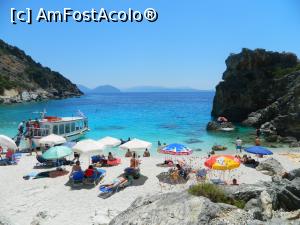 [P31] Azur de Lefkada si la Agiofili » foto by Pușcașu Marin
 - 
<span class="allrVoted glyphicon glyphicon-heart hidden" id="av949173"></span>
<a class="m-l-10 hidden" id="sv949173" onclick="voting_Foto_DelVot(,949173,12776)" role="button">șterge vot <span class="glyphicon glyphicon-remove"></span></a>
<a id="v9949173" class=" c-red"  onclick="voting_Foto_SetVot(949173)" role="button"><span class="glyphicon glyphicon-heart-empty"></span> <b>LIKE</b> = Votează poza</a> <img class="hidden"  id="f949173W9" src="/imagini/loader.gif" border="0" /><span class="AjErrMes hidden" id="e949173ErM"></span>