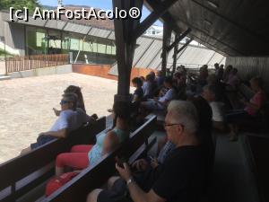 [P14] Cetatea Kufstein - si locurile ocupate de oameni dornici sa asculte concertul » foto by mishu
 - 
<span class="allrVoted glyphicon glyphicon-heart hidden" id="av1330964"></span>
<a class="m-l-10 hidden" id="sv1330964" onclick="voting_Foto_DelVot(,1330964,12814)" role="button">șterge vot <span class="glyphicon glyphicon-remove"></span></a>
<a id="v91330964" class=" c-red"  onclick="voting_Foto_SetVot(1330964)" role="button"><span class="glyphicon glyphicon-heart-empty"></span> <b>LIKE</b> = Votează poza</a> <img class="hidden"  id="f1330964W9" src="/imagini/loader.gif" border="0" /><span class="AjErrMes hidden" id="e1330964ErM"></span>