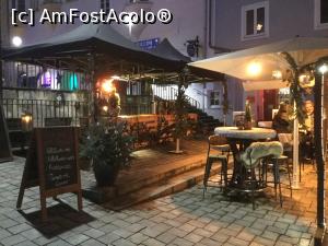 [P54] Kufstein - Alta terasa cu vin fiert si din nou elementele comune (blanita si paturica)  » foto by mishu
 - 
<span class="allrVoted glyphicon glyphicon-heart hidden" id="av931827"></span>
<a class="m-l-10 hidden" id="sv931827" onclick="voting_Foto_DelVot(,931827,12814)" role="button">șterge vot <span class="glyphicon glyphicon-remove"></span></a>
<a id="v9931827" class=" c-red"  onclick="voting_Foto_SetVot(931827)" role="button"><span class="glyphicon glyphicon-heart-empty"></span> <b>LIKE</b> = Votează poza</a> <img class="hidden"  id="f931827W9" src="/imagini/loader.gif" border="0" /><span class="AjErrMes hidden" id="e931827ErM"></span>