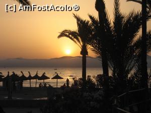 [P02] Apus de soare pe plaja din fata hotelului Whala Beach » foto by valentin2
 - 
<span class="allrVoted glyphicon glyphicon-heart hidden" id="av776105"></span>
<a class="m-l-10 hidden" id="sv776105" onclick="voting_Foto_DelVot(,776105,12816)" role="button">șterge vot <span class="glyphicon glyphicon-remove"></span></a>
<a id="v9776105" class=" c-red"  onclick="voting_Foto_SetVot(776105)" role="button"><span class="glyphicon glyphicon-heart-empty"></span> <b>LIKE</b> = Votează poza</a> <img class="hidden"  id="f776105W9" src="/imagini/loader.gif" border="0" /><span class="AjErrMes hidden" id="e776105ErM"></span>