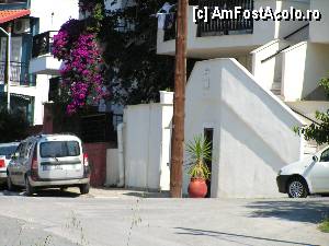 [P04] Hotel Faros din Neos Marmaras -intrarea in hotel - foarte inalta » foto by ionescunic
 - 
<span class="allrVoted glyphicon glyphicon-heart hidden" id="av369641"></span>
<a class="m-l-10 hidden" id="sv369641" onclick="voting_Foto_DelVot(,369641,12817)" role="button">șterge vot <span class="glyphicon glyphicon-remove"></span></a>
<a id="v9369641" class=" c-red"  onclick="voting_Foto_SetVot(369641)" role="button"><span class="glyphicon glyphicon-heart-empty"></span> <b>LIKE</b> = Votează poza</a> <img class="hidden"  id="f369641W9" src="/imagini/loader.gif" border="0" /><span class="AjErrMes hidden" id="e369641ErM"></span>