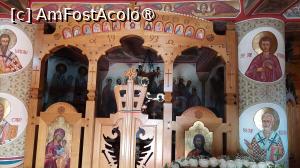 [P38] Biserica Soborul Sf Apostoli - interiorul » foto by Carmen Ion
 - 
<span class="allrVoted glyphicon glyphicon-heart hidden" id="av1462706"></span>
<a class="m-l-10 hidden" id="sv1462706" onclick="voting_Foto_DelVot(,1462706,12832)" role="button">șterge vot <span class="glyphicon glyphicon-remove"></span></a>
<a id="v91462706" class=" c-red"  onclick="voting_Foto_SetVot(1462706)" role="button"><span class="glyphicon glyphicon-heart-empty"></span> <b>LIKE</b> = Votează poza</a> <img class="hidden"  id="f1462706W9" src="/imagini/loader.gif" border="0" /><span class="AjErrMes hidden" id="e1462706ErM"></span>