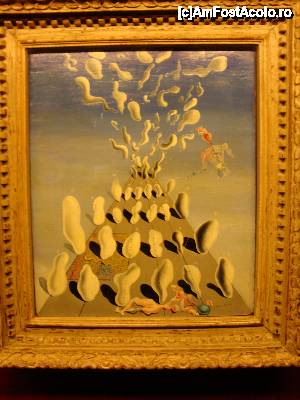 [P42] Teatre Museu Dalí din Figuerés: Inaugurare cu carne de găină » foto by mariana.olaru
 - 
<span class="allrVoted glyphicon glyphicon-heart hidden" id="av436801"></span>
<a class="m-l-10 hidden" id="sv436801" onclick="voting_Foto_DelVot(,436801,12859)" role="button">șterge vot <span class="glyphicon glyphicon-remove"></span></a>
<a id="v9436801" class=" c-red"  onclick="voting_Foto_SetVot(436801)" role="button"><span class="glyphicon glyphicon-heart-empty"></span> <b>LIKE</b> = Votează poza</a> <img class="hidden"  id="f436801W9" src="/imagini/loader.gif" border="0" /><span class="AjErrMes hidden" id="e436801ErM"></span>