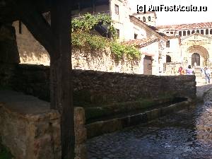 [P18] In jgheabul inca plin de apa probabil se adapau animalele in trecut...  » foto by alinaro
 - 
<span class="allrVoted glyphicon glyphicon-heart hidden" id="av371618"></span>
<a class="m-l-10 hidden" id="sv371618" onclick="voting_Foto_DelVot(,371618,12863)" role="button">șterge vot <span class="glyphicon glyphicon-remove"></span></a>
<a id="v9371618" class=" c-red"  onclick="voting_Foto_SetVot(371618)" role="button"><span class="glyphicon glyphicon-heart-empty"></span> <b>LIKE</b> = Votează poza</a> <img class="hidden"  id="f371618W9" src="/imagini/loader.gif" border="0" /><span class="AjErrMes hidden" id="e371618ErM"></span>