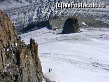 [P25] Se vede in plan secund cum a incremenit gheata in curgerea ei la vale. Si din nou alpinisti » foto by Puiu2010
 - 
<span class="allrVoted glyphicon glyphicon-heart hidden" id="av371741"></span>
<a class="m-l-10 hidden" id="sv371741" onclick="voting_Foto_DelVot(,371741,12870)" role="button">șterge vot <span class="glyphicon glyphicon-remove"></span></a>
<a id="v9371741" class=" c-red"  onclick="voting_Foto_SetVot(371741)" role="button"><span class="glyphicon glyphicon-heart-empty"></span> <b>LIKE</b> = Votează poza</a> <img class="hidden"  id="f371741W9" src="/imagini/loader.gif" border="0" /><span class="AjErrMes hidden" id="e371741ErM"></span>