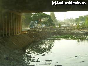 [P35] Cairo - acelaşi canal. În colţul din stînga sus, la mărire puteţi observa un individ cu o puşcă în mîini.  » foto by alexms
 - 
<span class="allrVoted glyphicon glyphicon-heart hidden" id="av702968"></span>
<a class="m-l-10 hidden" id="sv702968" onclick="voting_Foto_DelVot(,702968,12877)" role="button">șterge vot <span class="glyphicon glyphicon-remove"></span></a>
<a id="v9702968" class=" c-red"  onclick="voting_Foto_SetVot(702968)" role="button"><span class="glyphicon glyphicon-heart-empty"></span> <b>LIKE</b> = Votează poza</a> <img class="hidden"  id="f702968W9" src="/imagini/loader.gif" border="0" /><span class="AjErrMes hidden" id="e702968ErM"></span>