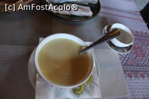 [P09] Iași, Hanul Dacilor, Ciorba Rădăuțeană, atunci mi-a plăcut, când ai de ales, ... a fost mai bună cea din Rădăuți...  » foto by mprofeanu
 - 
<span class="allrVoted glyphicon glyphicon-heart hidden" id="av1133784"></span>
<a class="m-l-10 hidden" id="sv1133784" onclick="voting_Foto_DelVot(,1133784,12895)" role="button">șterge vot <span class="glyphicon glyphicon-remove"></span></a>
<a id="v91133784" class=" c-red"  onclick="voting_Foto_SetVot(1133784)" role="button"><span class="glyphicon glyphicon-heart-empty"></span> <b>LIKE</b> = Votează poza</a> <img class="hidden"  id="f1133784W9" src="/imagini/loader.gif" border="0" /><span class="AjErrMes hidden" id="e1133784ErM"></span>