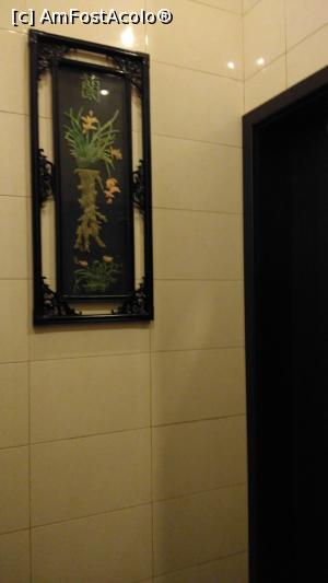 [P17] 17. Tablou-decor în spațiul toaletei.  » foto by doinafil
 - 
<span class="allrVoted glyphicon glyphicon-heart hidden" id="av1021892"></span>
<a class="m-l-10 hidden" id="sv1021892" onclick="voting_Foto_DelVot(,1021892,12895)" role="button">șterge vot <span class="glyphicon glyphicon-remove"></span></a>
<a id="v91021892" class=" c-red"  onclick="voting_Foto_SetVot(1021892)" role="button"><span class="glyphicon glyphicon-heart-empty"></span> <b>LIKE</b> = Votează poza</a> <img class="hidden"  id="f1021892W9" src="/imagini/loader.gif" border="0" /><span class="AjErrMes hidden" id="e1021892ErM"></span>