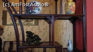 [P03] 3. Obiecte de decor, în fața spațiului de servit ceaiul.  » foto by doinafil
 - 
<span class="allrVoted glyphicon glyphicon-heart hidden" id="av1021878"></span>
<a class="m-l-10 hidden" id="sv1021878" onclick="voting_Foto_DelVot(,1021878,12895)" role="button">șterge vot <span class="glyphicon glyphicon-remove"></span></a>
<a id="v91021878" class=" c-red"  onclick="voting_Foto_SetVot(1021878)" role="button"><span class="glyphicon glyphicon-heart-empty"></span> <b>LIKE</b> = Votează poza</a> <img class="hidden"  id="f1021878W9" src="/imagini/loader.gif" border="0" /><span class="AjErrMes hidden" id="e1021878ErM"></span>