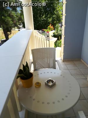 [P33] Balconul sau mica terasă a camerei » foto by MaraMura
 - 
<span class="allrVoted glyphicon glyphicon-heart hidden" id="av1240912"></span>
<a class="m-l-10 hidden" id="sv1240912" onclick="voting_Foto_DelVot(,1240912,12909)" role="button">șterge vot <span class="glyphicon glyphicon-remove"></span></a>
<a id="v91240912" class=" c-red"  onclick="voting_Foto_SetVot(1240912)" role="button"><span class="glyphicon glyphicon-heart-empty"></span> <b>LIKE</b> = Votează poza</a> <img class="hidden"  id="f1240912W9" src="/imagini/loader.gif" border="0" /><span class="AjErrMes hidden" id="e1240912ErM"></span>
