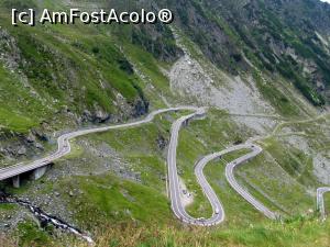 [P11] Transfăgărăşan » foto by Michi
 - 
<span class="allrVoted glyphicon glyphicon-heart hidden" id="av1164677"></span>
<a class="m-l-10 hidden" id="sv1164677" onclick="voting_Foto_DelVot(,1164677,12926)" role="button">șterge vot <span class="glyphicon glyphicon-remove"></span></a>
<a id="v91164677" class=" c-red"  onclick="voting_Foto_SetVot(1164677)" role="button"><span class="glyphicon glyphicon-heart-empty"></span> <b>LIKE</b> = Votează poza</a> <img class="hidden"  id="f1164677W9" src="/imagini/loader.gif" border="0" /><span class="AjErrMes hidden" id="e1164677ErM"></span>