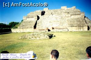 [P08] Platforma de peste 2000m Monte Alban- Mexic » foto by Michi
 - 
<span class="allrVoted glyphicon glyphicon-heart hidden" id="av1164674"></span>
<a class="m-l-10 hidden" id="sv1164674" onclick="voting_Foto_DelVot(,1164674,12926)" role="button">șterge vot <span class="glyphicon glyphicon-remove"></span></a>
<a id="v91164674" class=" c-red"  onclick="voting_Foto_SetVot(1164674)" role="button"><span class="glyphicon glyphicon-heart-empty"></span> <b>LIKE</b> = Votează poza</a> <img class="hidden"  id="f1164674W9" src="/imagini/loader.gif" border="0" /><span class="AjErrMes hidden" id="e1164674ErM"></span>
