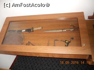 [P21] arme din coleţia scriitorului » foto by zlatna
 - 
<span class="allrVoted glyphicon glyphicon-heart hidden" id="av842384"></span>
<a class="m-l-10 hidden" id="sv842384" onclick="voting_Foto_DelVot(,842384,12941)" role="button">șterge vot <span class="glyphicon glyphicon-remove"></span></a>
<a id="v9842384" class=" c-red"  onclick="voting_Foto_SetVot(842384)" role="button"><span class="glyphicon glyphicon-heart-empty"></span> <b>LIKE</b> = Votează poza</a> <img class="hidden"  id="f842384W9" src="/imagini/loader.gif" border="0" /><span class="AjErrMes hidden" id="e842384ErM"></span>