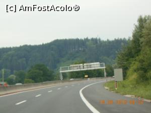 [P09] pe autostradă spre Germania » foto by zlatna
 - 
<span class="allrVoted glyphicon glyphicon-heart hidden" id="av1124229"></span>
<a class="m-l-10 hidden" id="sv1124229" onclick="voting_Foto_DelVot(,1124229,12948)" role="button">șterge vot <span class="glyphicon glyphicon-remove"></span></a>
<a id="v91124229" class=" c-red"  onclick="voting_Foto_SetVot(1124229)" role="button"><span class="glyphicon glyphicon-heart-empty"></span> <b>LIKE</b> = Votează poza</a> <img class="hidden"  id="f1124229W9" src="/imagini/loader.gif" border="0" /><span class="AjErrMes hidden" id="e1124229ErM"></span>