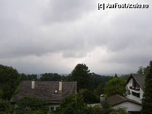 [P12] Murnau am Staffelsee - punctul de belvedere de unde se vad Alpii in zilele senine » foto by RoF*
 - 
<span class="allrVoted glyphicon glyphicon-heart hidden" id="av375735"></span>
<a class="m-l-10 hidden" id="sv375735" onclick="voting_Foto_DelVot(,375735,12959)" role="button">șterge vot <span class="glyphicon glyphicon-remove"></span></a>
<a id="v9375735" class=" c-red"  onclick="voting_Foto_SetVot(375735)" role="button"><span class="glyphicon glyphicon-heart-empty"></span> <b>LIKE</b> = Votează poza</a> <img class="hidden"  id="f375735W9" src="/imagini/loader.gif" border="0" /><span class="AjErrMes hidden" id="e375735ErM"></span>