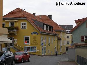 [P18] Murnau am Staffelsee - cladiri pe o strada laturalnica » foto by RoF*
 - 
<span class="allrVoted glyphicon glyphicon-heart hidden" id="av375741"></span>
<a class="m-l-10 hidden" id="sv375741" onclick="voting_Foto_DelVot(,375741,12959)" role="button">șterge vot <span class="glyphicon glyphicon-remove"></span></a>
<a id="v9375741" class=" c-red"  onclick="voting_Foto_SetVot(375741)" role="button"><span class="glyphicon glyphicon-heart-empty"></span> <b>LIKE</b> = Votează poza</a> <img class="hidden"  id="f375741W9" src="/imagini/loader.gif" border="0" /><span class="AjErrMes hidden" id="e375741ErM"></span>