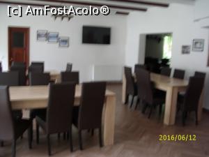 [P04] Sala de mese - prima cameră » foto by puiutea
 - 
<span class="allrVoted glyphicon glyphicon-heart hidden" id="av751896"></span>
<a class="m-l-10 hidden" id="sv751896" onclick="voting_Foto_DelVot(,751896,12961)" role="button">șterge vot <span class="glyphicon glyphicon-remove"></span></a>
<a id="v9751896" class=" c-red"  onclick="voting_Foto_SetVot(751896)" role="button"><span class="glyphicon glyphicon-heart-empty"></span> <b>LIKE</b> = Votează poza</a> <img class="hidden"  id="f751896W9" src="/imagini/loader.gif" border="0" /><span class="AjErrMes hidden" id="e751896ErM"></span>