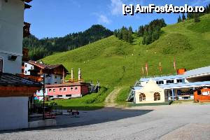 [P01] Zauchensee, jos langa lac » foto by cristi_an3000
 - 
<span class="allrVoted glyphicon glyphicon-heart hidden" id="av445789"></span>
<a class="m-l-10 hidden" id="sv445789" onclick="voting_Foto_DelVot(,445789,13005)" role="button">șterge vot <span class="glyphicon glyphicon-remove"></span></a>
<a id="v9445789" class=" c-red"  onclick="voting_Foto_SetVot(445789)" role="button"><span class="glyphicon glyphicon-heart-empty"></span> <b>LIKE</b> = Votează poza</a> <img class="hidden"  id="f445789W9" src="/imagini/loader.gif" border="0" /><span class="AjErrMes hidden" id="e445789ErM"></span>