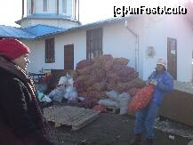 [P39] Gabi--fata preotului supraveghind totul si fiind gata oricai sa dea un sfat » foto by roth
 - 
<span class="allrVoted glyphicon glyphicon-heart hidden" id="av284745"></span>
<a class="m-l-10 hidden" id="sv284745" onclick="voting_Foto_DelVot(,284745,13023)" role="button">șterge vot <span class="glyphicon glyphicon-remove"></span></a>
<a id="v9284745" class=" c-red"  onclick="voting_Foto_SetVot(284745)" role="button"><span class="glyphicon glyphicon-heart-empty"></span> <b>LIKE</b> = Votează poza</a> <img class="hidden"  id="f284745W9" src="/imagini/loader.gif" border="0" /><span class="AjErrMes hidden" id="e284745ErM"></span>