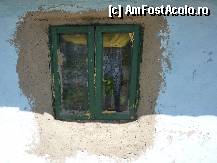 [P40] fereastra cu flori in glastra. » foto by adri-nico
 - 
<span class="allrVoted glyphicon glyphicon-heart hidden" id="av310975"></span>
<a class="m-l-10 hidden" id="sv310975" onclick="voting_Foto_DelVot(,310975,13023)" role="button">șterge vot <span class="glyphicon glyphicon-remove"></span></a>
<a id="v9310975" class=" c-red"  onclick="voting_Foto_SetVot(310975)" role="button"><span class="glyphicon glyphicon-heart-empty"></span> <b>LIKE</b> = Votează poza</a> <img class="hidden"  id="f310975W9" src="/imagini/loader.gif" border="0" /><span class="AjErrMes hidden" id="e310975ErM"></span>