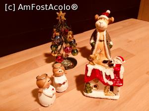 [P02] Cadoul meu de la Mosu: brăduț, căsuța, figurine, îngerași... o magie! Ca in copilărie! Mulțumesc, Secret Santa! Crăciun fericit tuturor! ???????????????????? » foto by plummy
 - 
<span class="allrVoted glyphicon glyphicon-heart hidden" id="av931886"></span>
<a class="m-l-10 hidden" id="sv931886" onclick="voting_Foto_DelVot(,931886,13023)" role="button">șterge vot <span class="glyphicon glyphicon-remove"></span></a>
<a id="v9931886" class=" c-red"  onclick="voting_Foto_SetVot(931886)" role="button"><span class="glyphicon glyphicon-heart-empty"></span> <b>LIKE</b> = Votează poza</a> <img class="hidden"  id="f931886W9" src="/imagini/loader.gif" border="0" /><span class="AjErrMes hidden" id="e931886ErM"></span>