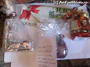 [P01] yupiii! a venit Santa Claus si la mine! foarte frumoase, dulci, bune... mi-au adus aminte de city break-ul meu vienez! multumesc mult Claudiu!  » foto by indiralisa_26
 - 
<span class="allrVoted glyphicon glyphicon-heart hidden" id="av581459"></span>
<a class="m-l-10 hidden" id="sv581459" onclick="voting_Foto_DelVot(,581459,13023)" role="button">șterge vot <span class="glyphicon glyphicon-remove"></span></a>
<a id="v9581459" class=" c-red"  onclick="voting_Foto_SetVot(581459)" role="button"><span class="glyphicon glyphicon-heart-empty"></span> <b>LIKE</b> = Votează poza</a> <img class="hidden"  id="f581459W9" src="/imagini/loader.gif" border="0" /><span class="AjErrMes hidden" id="e581459ErM"></span>