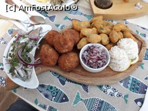 [P51] Pescăria lui Matei - platoul aperitiv.  » foto by Aurici
 - 
<span class="allrVoted glyphicon glyphicon-heart hidden" id="av945893"></span>
<a class="m-l-10 hidden" id="sv945893" onclick="voting_Foto_DelVot(,945893,13043)" role="button">șterge vot <span class="glyphicon glyphicon-remove"></span></a>
<a id="v9945893" class=" c-red"  onclick="voting_Foto_SetVot(945893)" role="button"><span class="glyphicon glyphicon-heart-empty"></span> <b>LIKE</b> = Votează poza</a> <img class="hidden"  id="f945893W9" src="/imagini/loader.gif" border="0" /><span class="AjErrMes hidden" id="e945893ErM"></span>