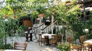 [P03] Intrarea ]n Restaurantul Balgarka » foto by crismis
 - 
<span class="allrVoted glyphicon glyphicon-heart hidden" id="av705730"></span>
<a class="m-l-10 hidden" id="sv705730" onclick="voting_Foto_DelVot(,705730,13047)" role="button">șterge vot <span class="glyphicon glyphicon-remove"></span></a>
<a id="v9705730" class=" c-red"  onclick="voting_Foto_SetVot(705730)" role="button"><span class="glyphicon glyphicon-heart-empty"></span> <b>LIKE</b> = Votează poza</a> <img class="hidden"  id="f705730W9" src="/imagini/loader.gif" border="0" /><span class="AjErrMes hidden" id="e705730ErM"></span>
