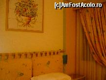 [P06] tot camera hotel » foto by Swan1
 - 
<span class="allrVoted glyphicon glyphicon-heart hidden" id="av380620"></span>
<a class="m-l-10 hidden" id="sv380620" onclick="voting_Foto_DelVot(,380620,13072)" role="button">șterge vot <span class="glyphicon glyphicon-remove"></span></a>
<a id="v9380620" class=" c-red"  onclick="voting_Foto_SetVot(380620)" role="button"><span class="glyphicon glyphicon-heart-empty"></span> <b>LIKE</b> = Votează poza</a> <img class="hidden"  id="f380620W9" src="/imagini/loader.gif" border="0" /><span class="AjErrMes hidden" id="e380620ErM"></span>