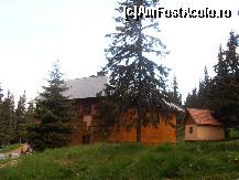 [P18] Cabana Sureanu, inconjurata de valuri nesfarsite de verde...  » foto by sunflower
 - 
<span class="allrVoted glyphicon glyphicon-heart hidden" id="av449310"></span>
<a class="m-l-10 hidden" id="sv449310" onclick="voting_Foto_DelVot(,449310,13091)" role="button">șterge vot <span class="glyphicon glyphicon-remove"></span></a>
<a id="v9449310" class=" c-red"  onclick="voting_Foto_SetVot(449310)" role="button"><span class="glyphicon glyphicon-heart-empty"></span> <b>LIKE</b> = Votează poza</a> <img class="hidden"  id="f449310W9" src="/imagini/loader.gif" border="0" /><span class="AjErrMes hidden" id="e449310ErM"></span>
