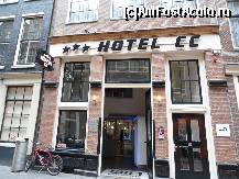 [P28] un hotel concurent tot in centryu dar f mic » foto by Alb
 - 
<span class="allrVoted glyphicon glyphicon-heart hidden" id="av385677"></span>
<a class="m-l-10 hidden" id="sv385677" onclick="voting_Foto_DelVot(,385677,13116)" role="button">șterge vot <span class="glyphicon glyphicon-remove"></span></a>
<a id="v9385677" class=" c-red"  onclick="voting_Foto_SetVot(385677)" role="button"><span class="glyphicon glyphicon-heart-empty"></span> <b>LIKE</b> = Votează poza</a> <img class="hidden"  id="f385677W9" src="/imagini/loader.gif" border="0" /><span class="AjErrMes hidden" id="e385677ErM"></span>