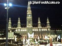 [P19] Viena - piata de Craciun - Primaria luminata feeric » foto by kmy
 - 
<span class="allrVoted glyphicon glyphicon-heart hidden" id="av172541"></span>
<a class="m-l-10 hidden" id="sv172541" onclick="voting_Foto_DelVot(,172541,13117)" role="button">șterge vot <span class="glyphicon glyphicon-remove"></span></a>
<a id="v9172541" class=" c-red"  onclick="voting_Foto_SetVot(172541)" role="button"><span class="glyphicon glyphicon-heart-empty"></span> <b>LIKE</b> = Votează poza</a> <img class="hidden"  id="f172541W9" src="/imagini/loader.gif" border="0" /><span class="AjErrMes hidden" id="e172541ErM"></span>