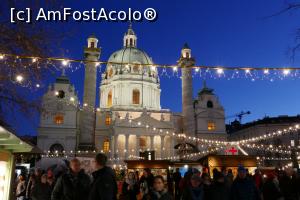 [P25] Karlskirche » foto by theo1208
 - 
<span class="allrVoted glyphicon glyphicon-heart hidden" id="av847357"></span>
<a class="m-l-10 hidden" id="sv847357" onclick="voting_Foto_DelVot(,847357,13117)" role="button">șterge vot <span class="glyphicon glyphicon-remove"></span></a>
<a id="v9847357" class=" c-red"  onclick="voting_Foto_SetVot(847357)" role="button"><span class="glyphicon glyphicon-heart-empty"></span> <b>LIKE</b> = Votează poza</a> <img class="hidden"  id="f847357W9" src="/imagini/loader.gif" border="0" /><span class="AjErrMes hidden" id="e847357ErM"></span>